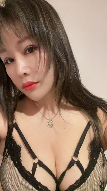 647-571-2087 images photos