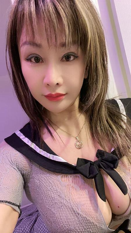 647-571-2087 images photos