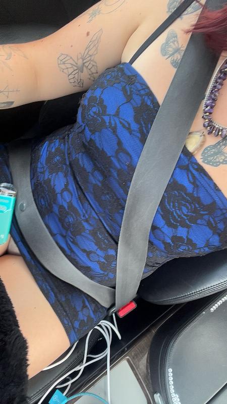 587-836-2872 images photos