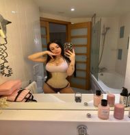 CHECK ME OUT BABY , I AM SEXY AND EXTREMELY NAUGHTY