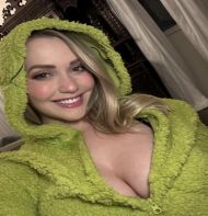 I&rsquo;m available for first time meet up 